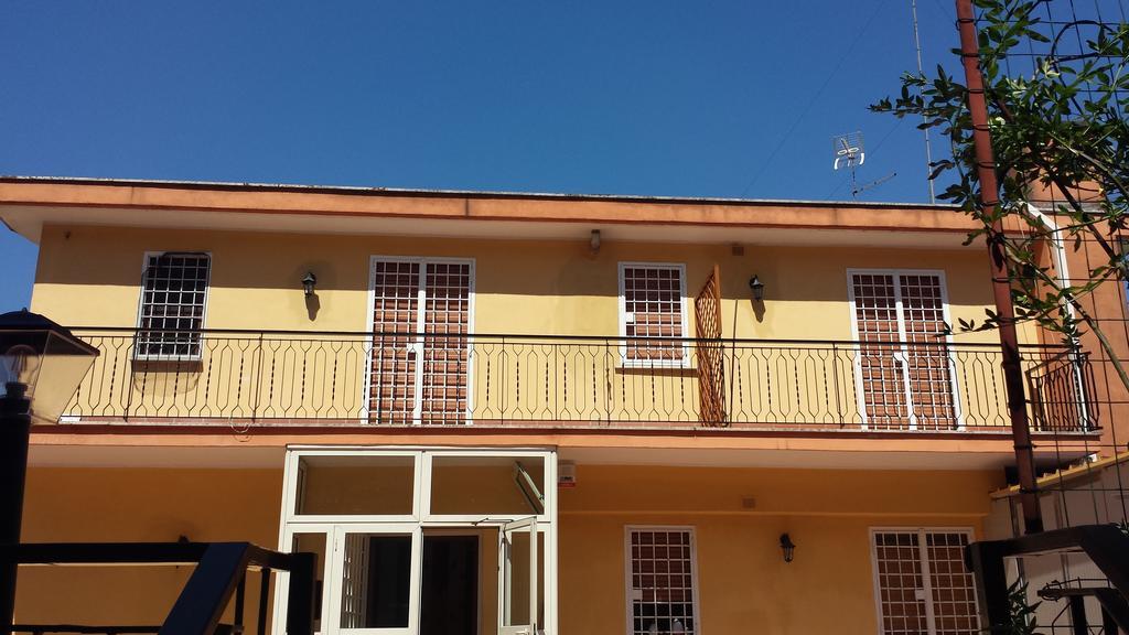 Le Streghe Di Roma Hotel Exterior photo